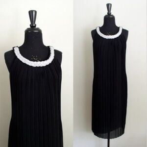 DR Collection Black Micro Pleat Trapeze Dress 18